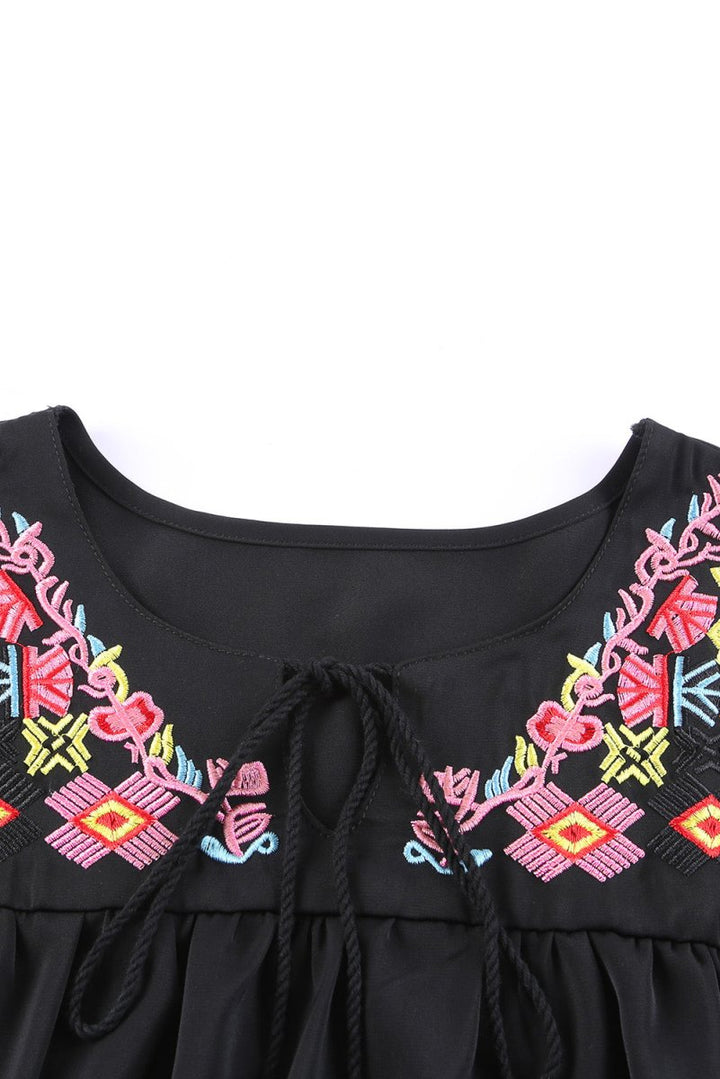 Hillary Geometric Floret Embroidered Short Sleeve Blouse - Rebel Nomad