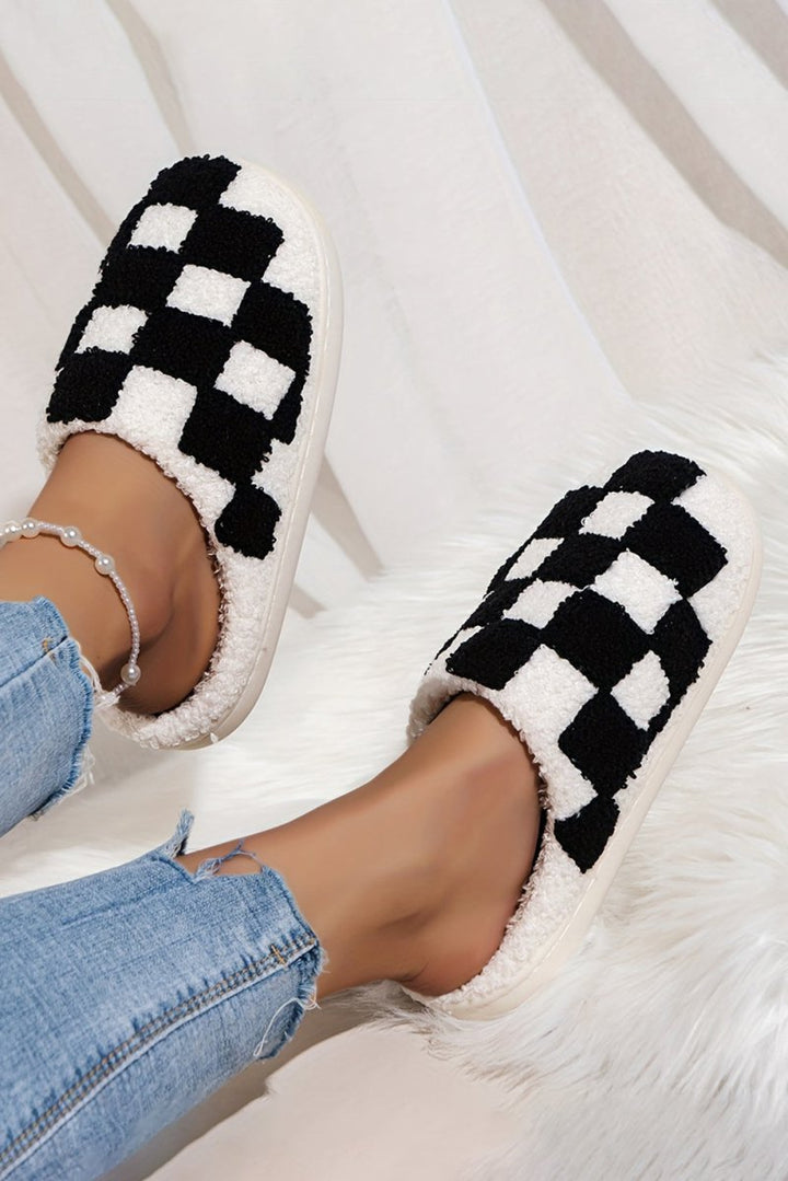 Violette Checkered Print Fuzzy Slip On Winter Slippers - Rebel Nomad